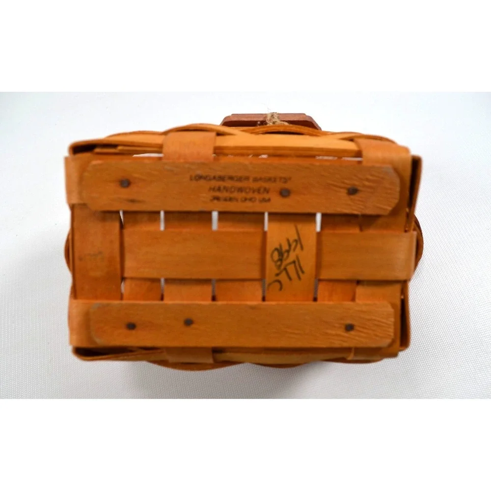 Longaberger 1998  Tea Basket w/Leather Handles Clear‎ Protector  7